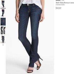 NWOT Hudson Beth babyboot cut jeans
